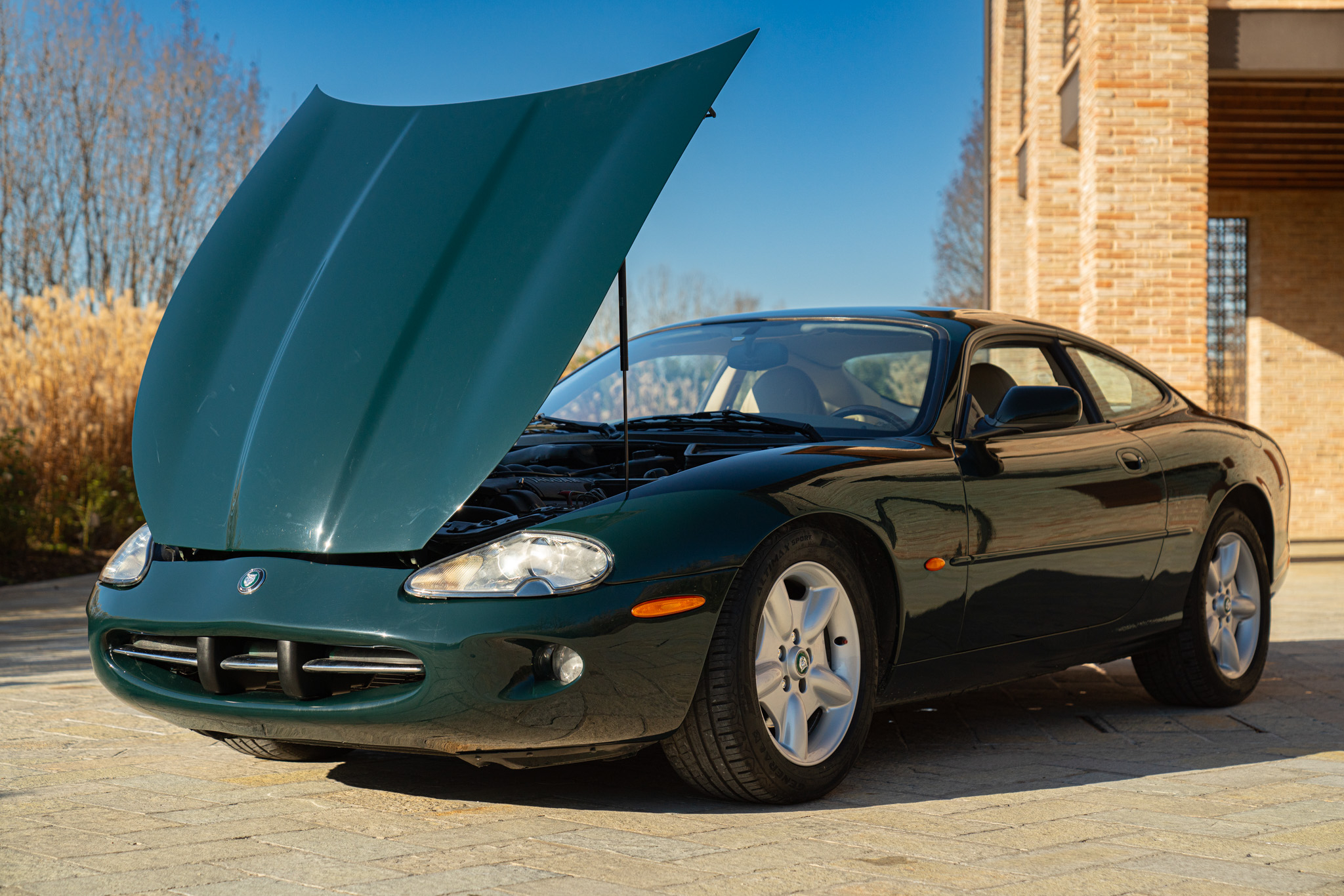 Jaguar XK8 