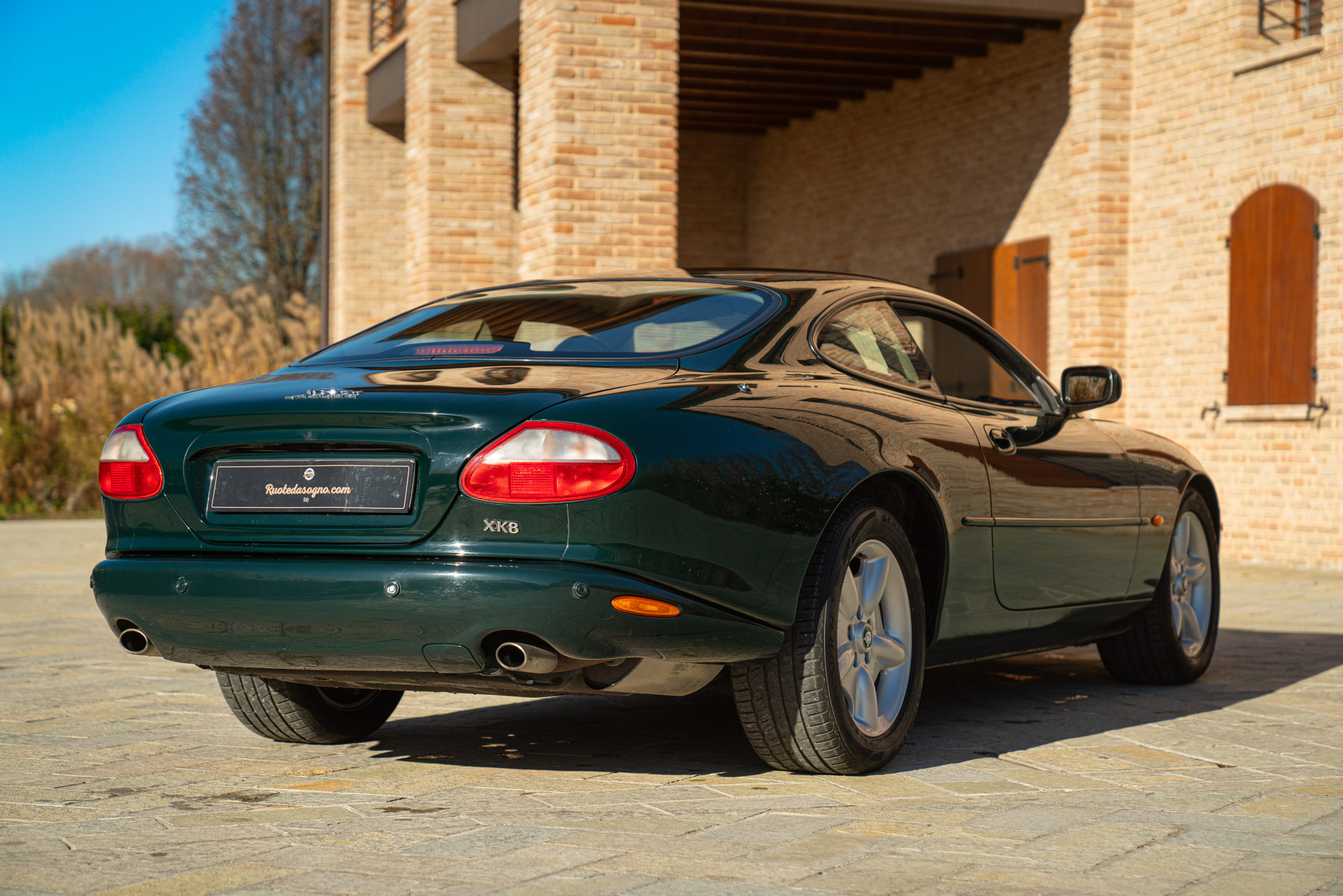Jaguar XK8 
