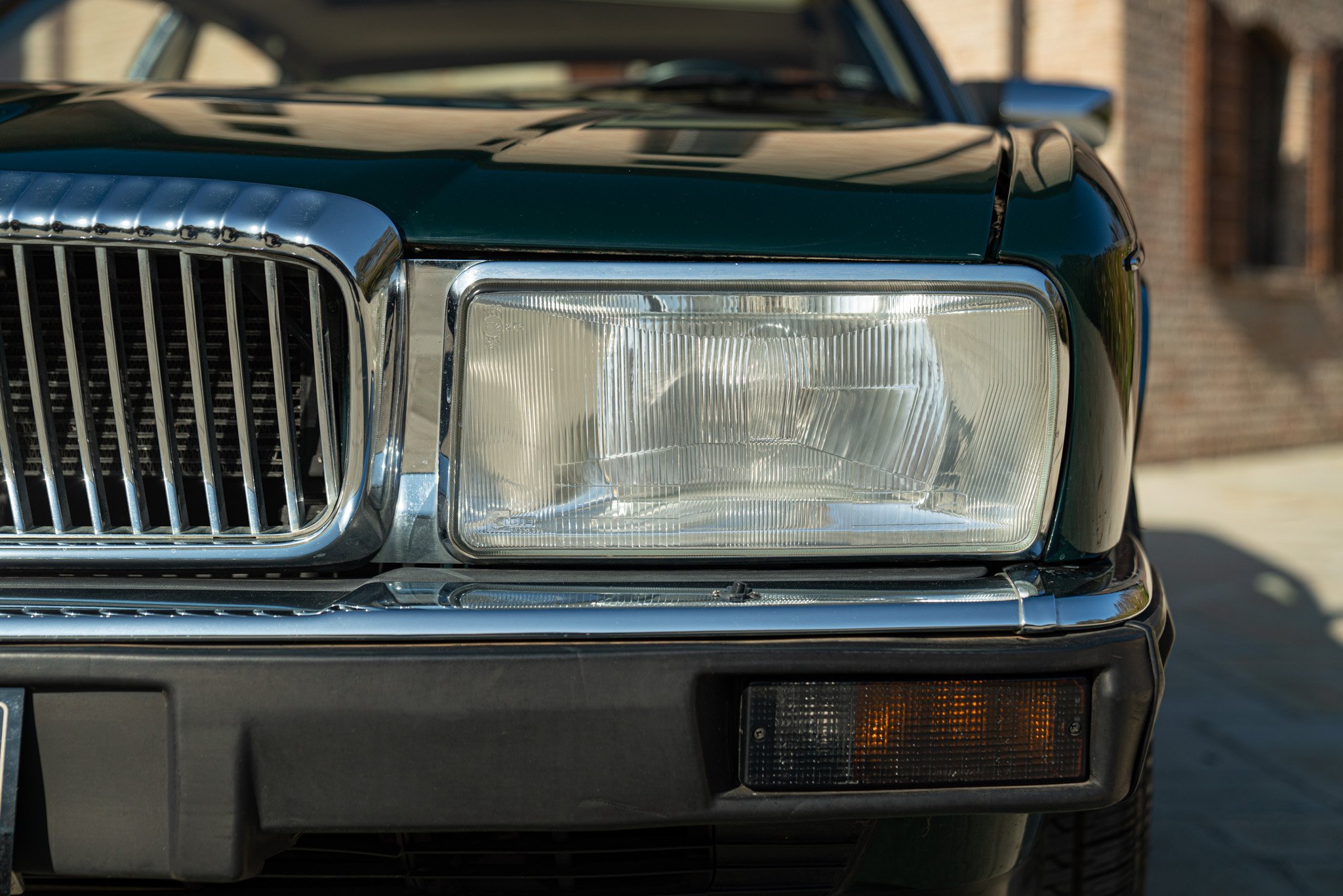 Daimler XJ 40 