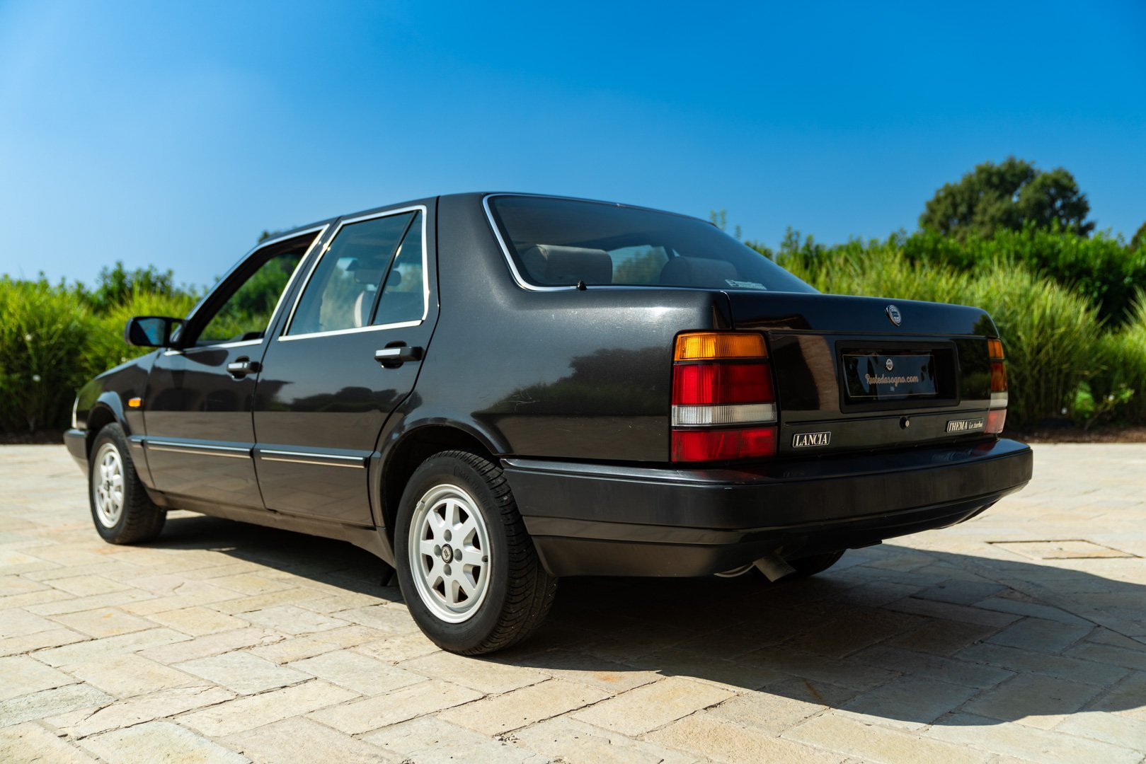 Lancia THEMA i.e TURBO 