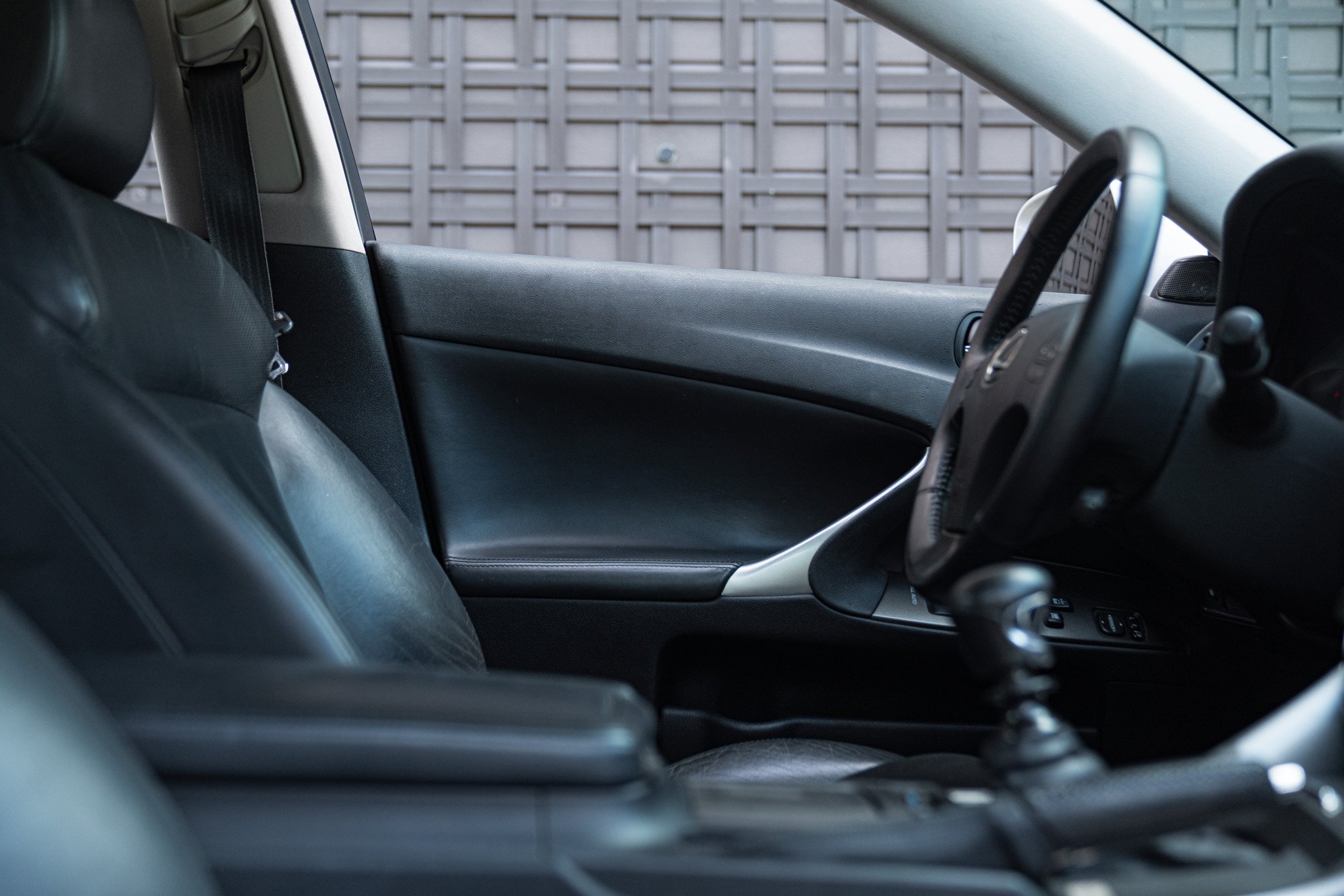 Lexus IS 220 D 