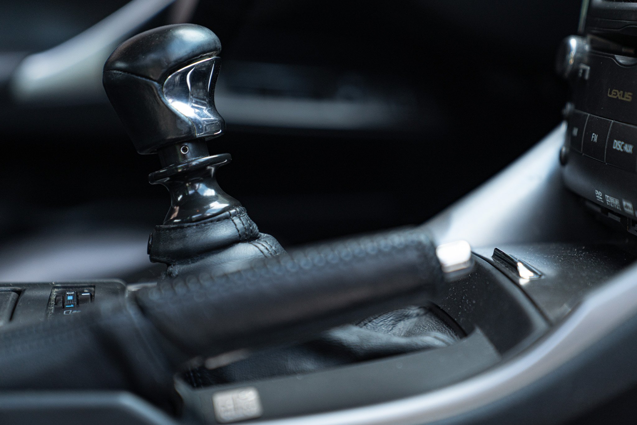 Lexus IS 220 D 