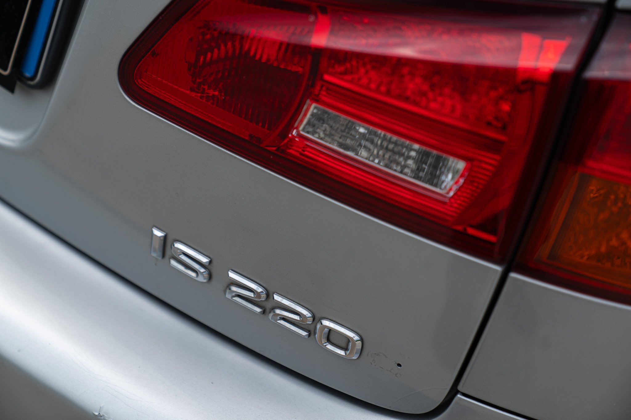Lexus IS 220 D 