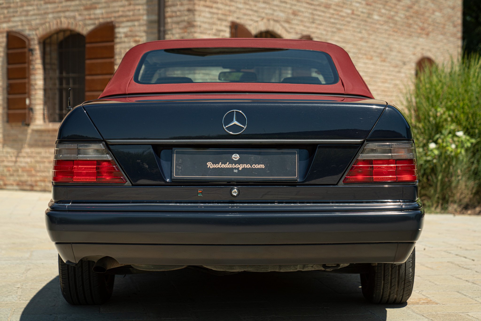 Mercedes Benz CE 200 CABRIO 