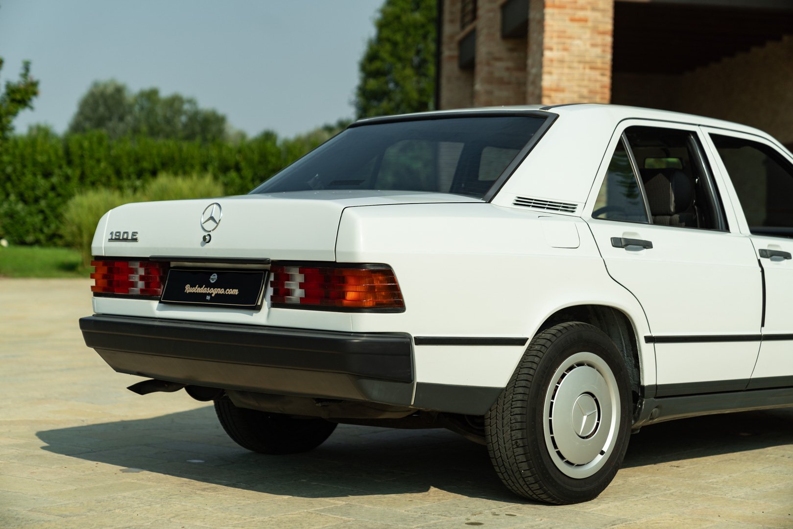 Mercedes Benz 190 E 