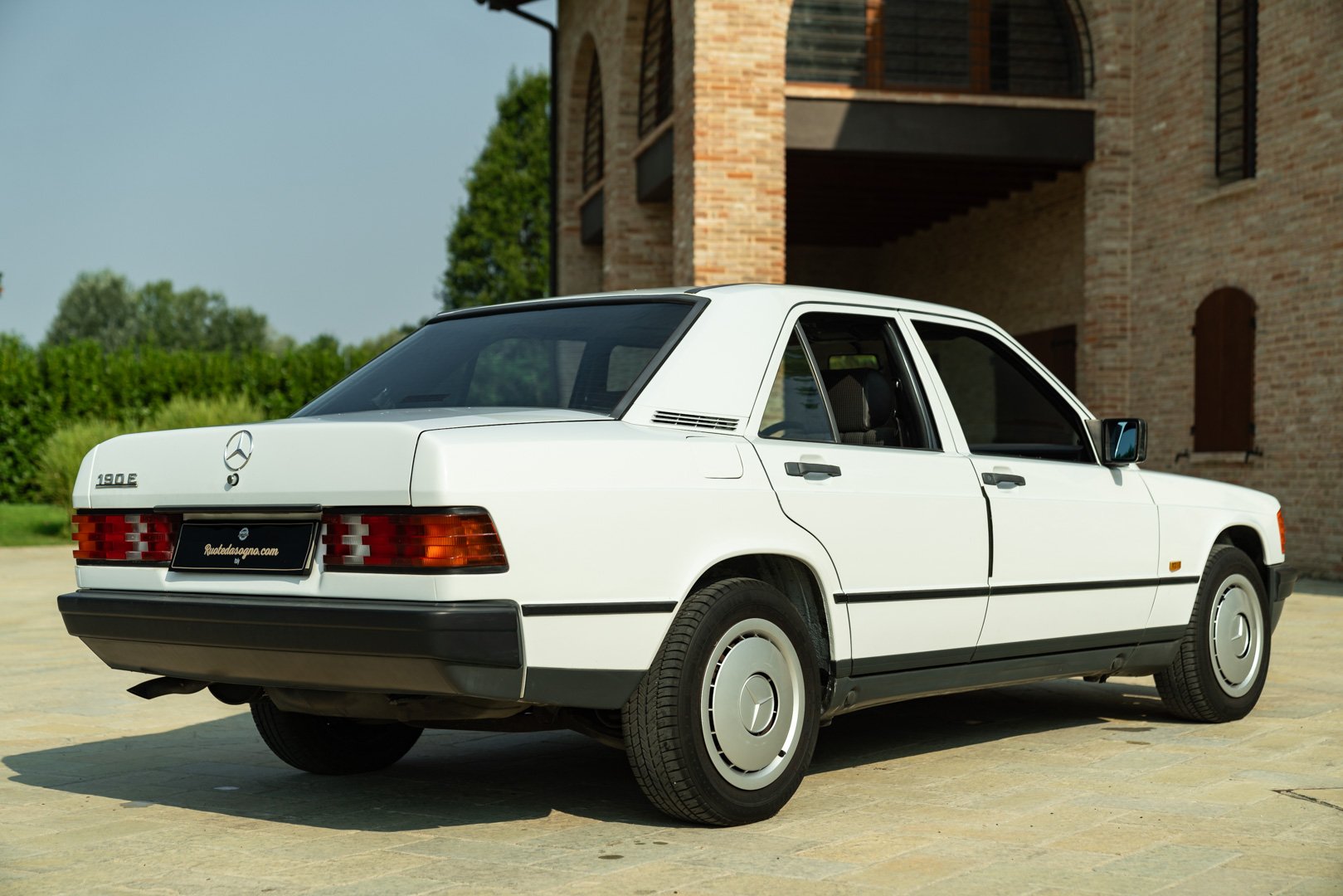 Mercedes Benz 190 E 
