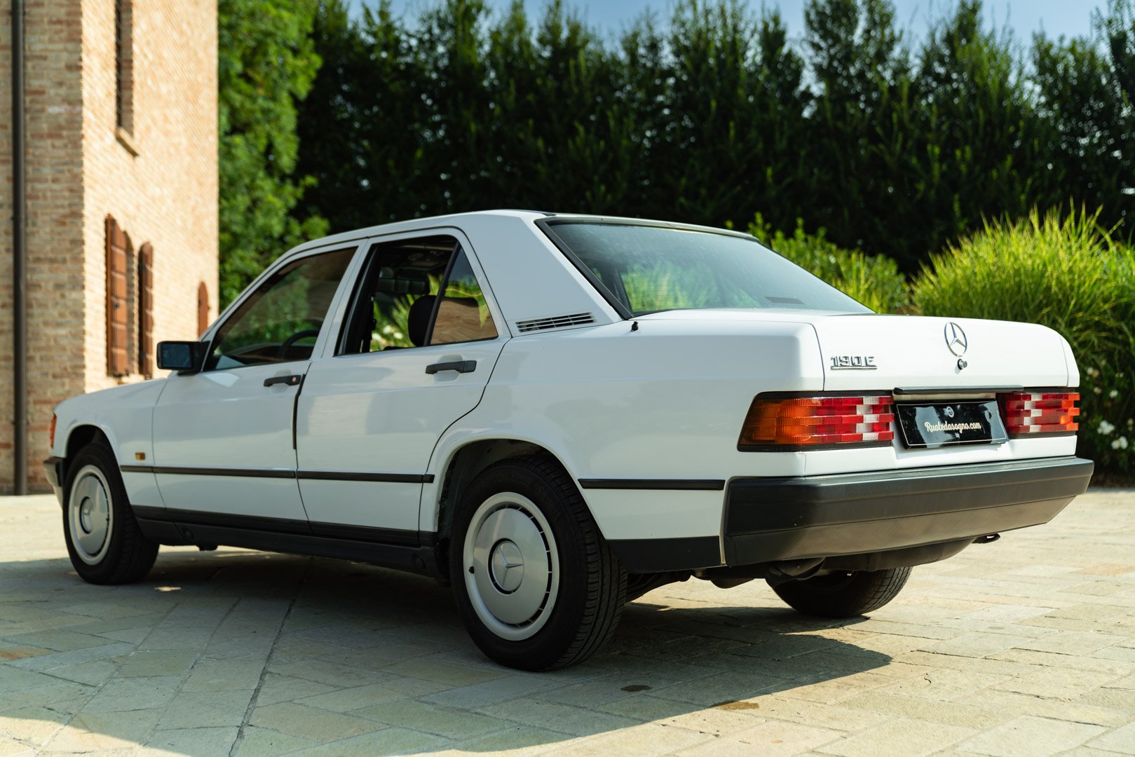 Mercedes Benz 190 E 