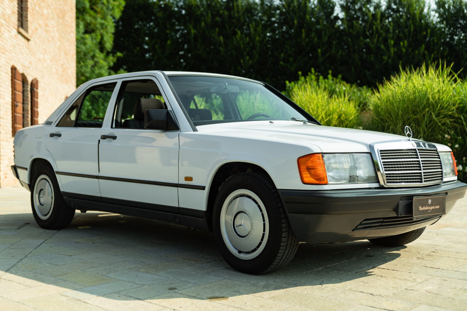 Mercedes Benz 190 E 