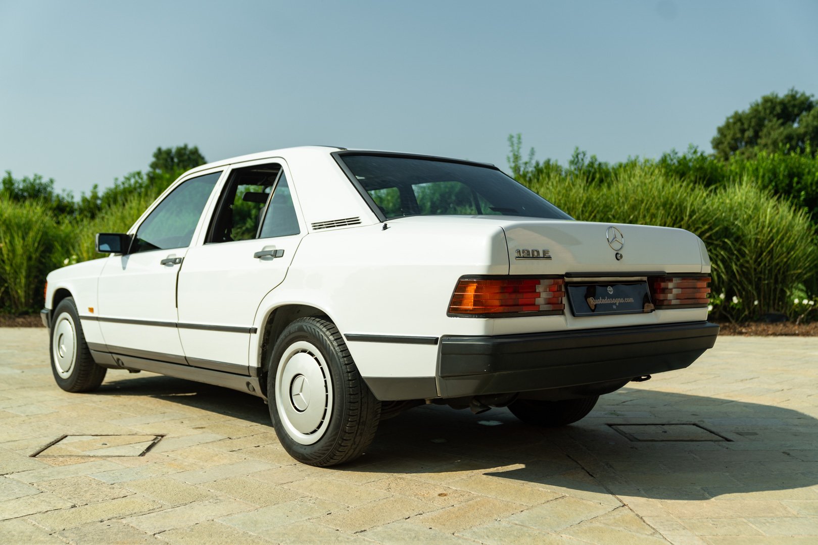 Mercedes Benz 190 E 