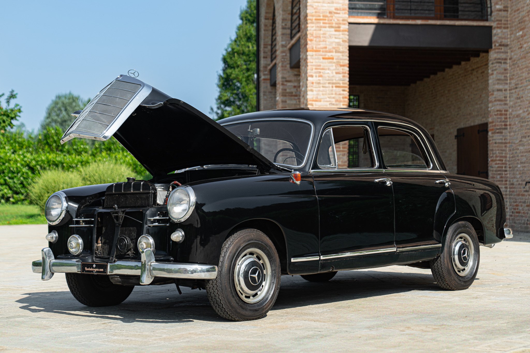 Mercedes Benz 190 