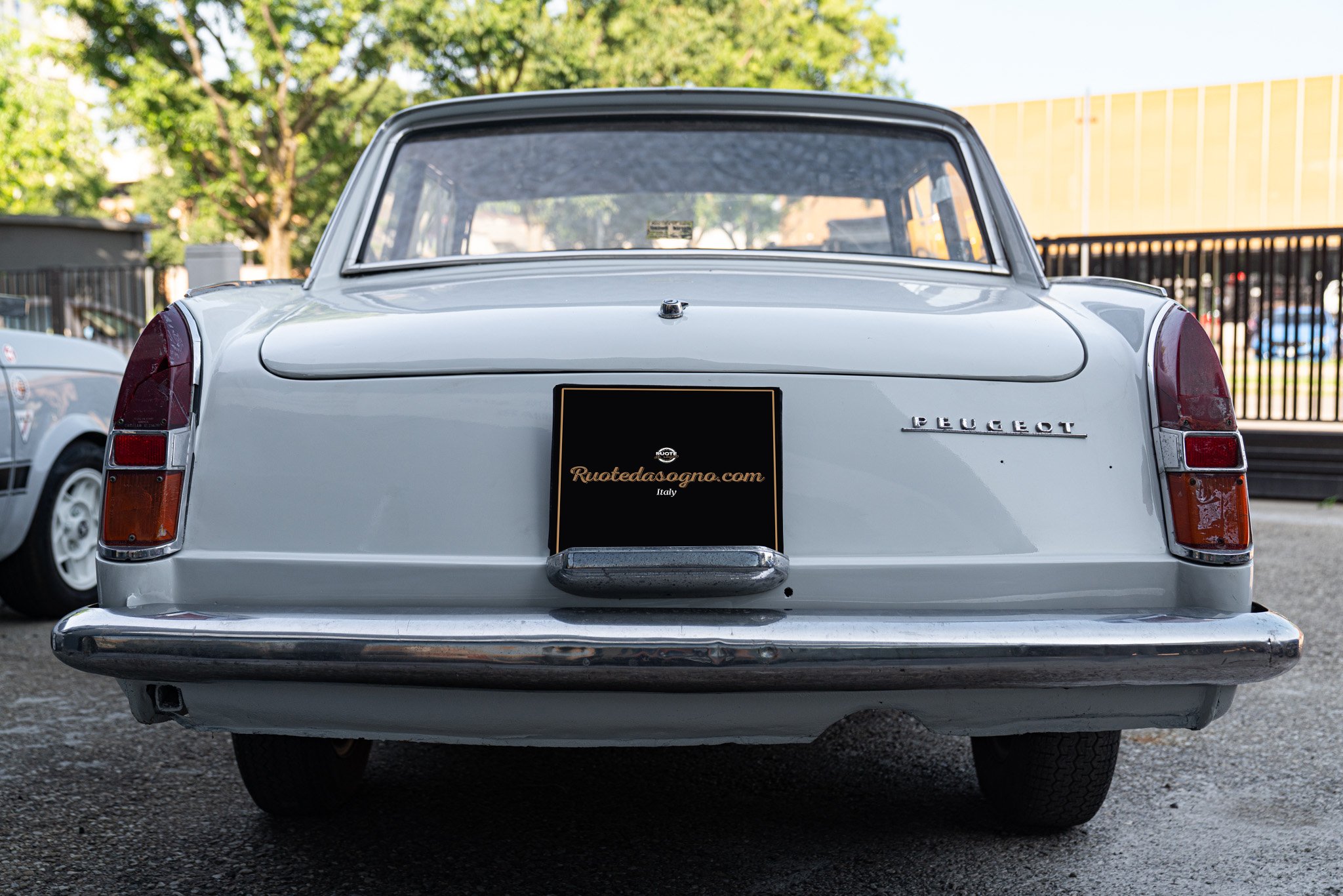 Peugeot 404 COUPE\' PININFARINA 