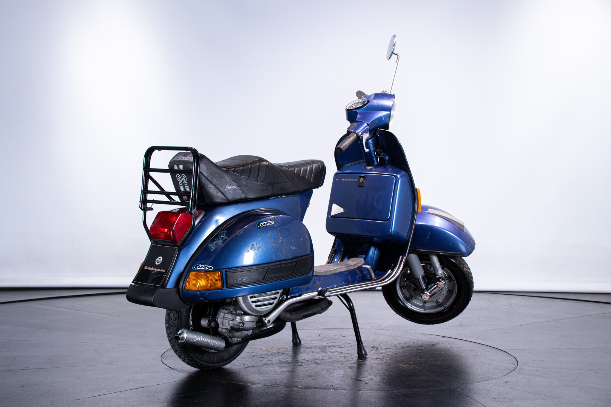 Piaggio VESPA 125 PX ARCOBALENO 