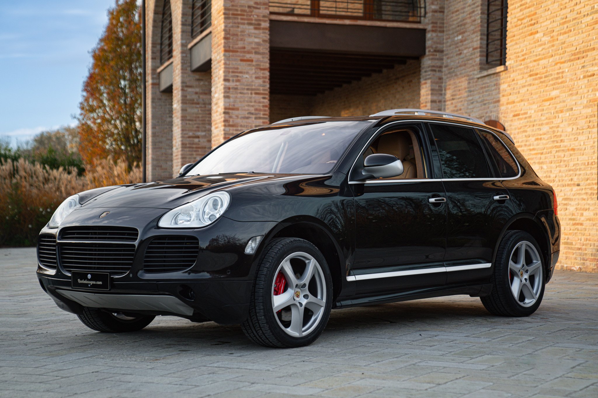 Porsche CAYENNE TURBO 