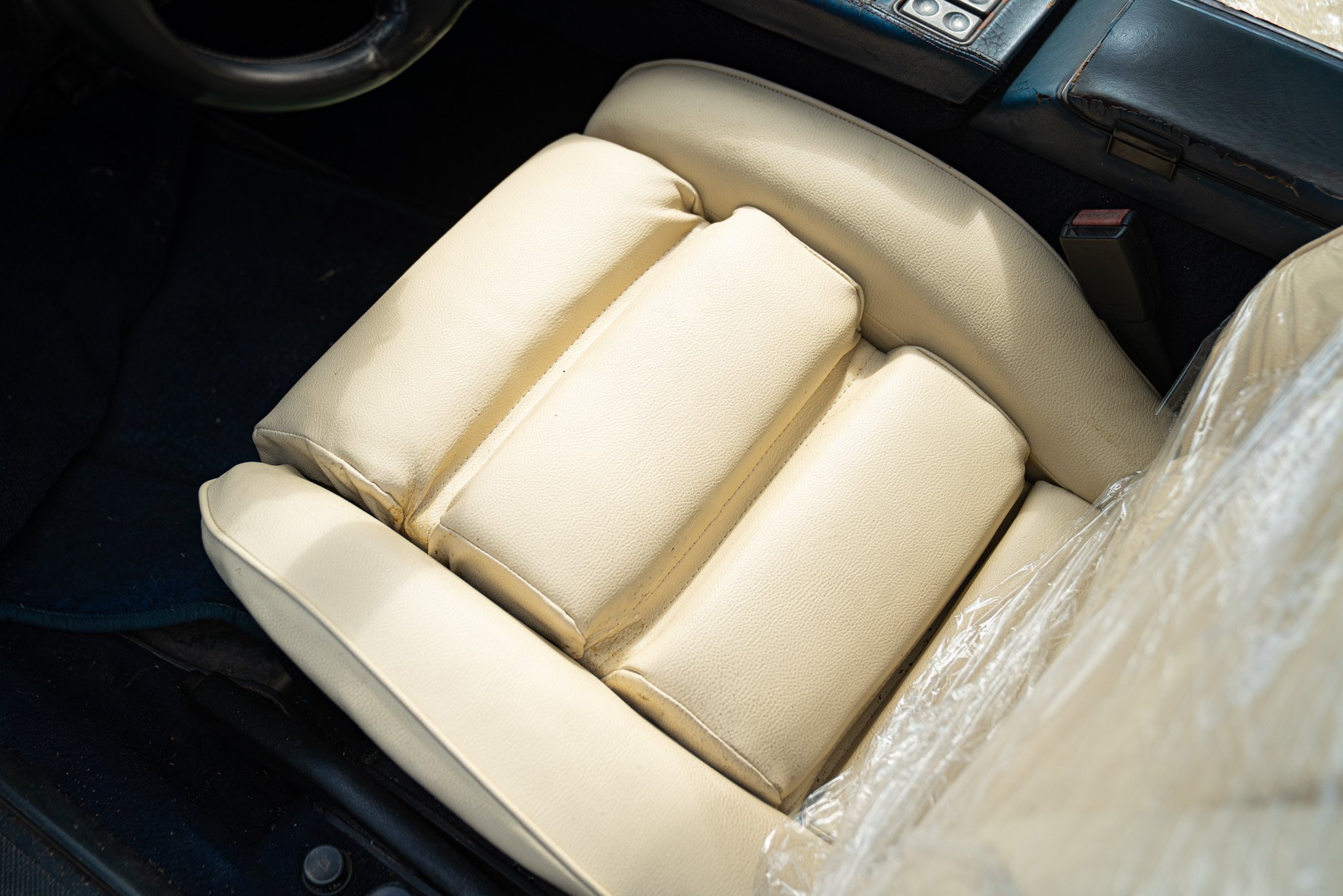 Porsche 928 