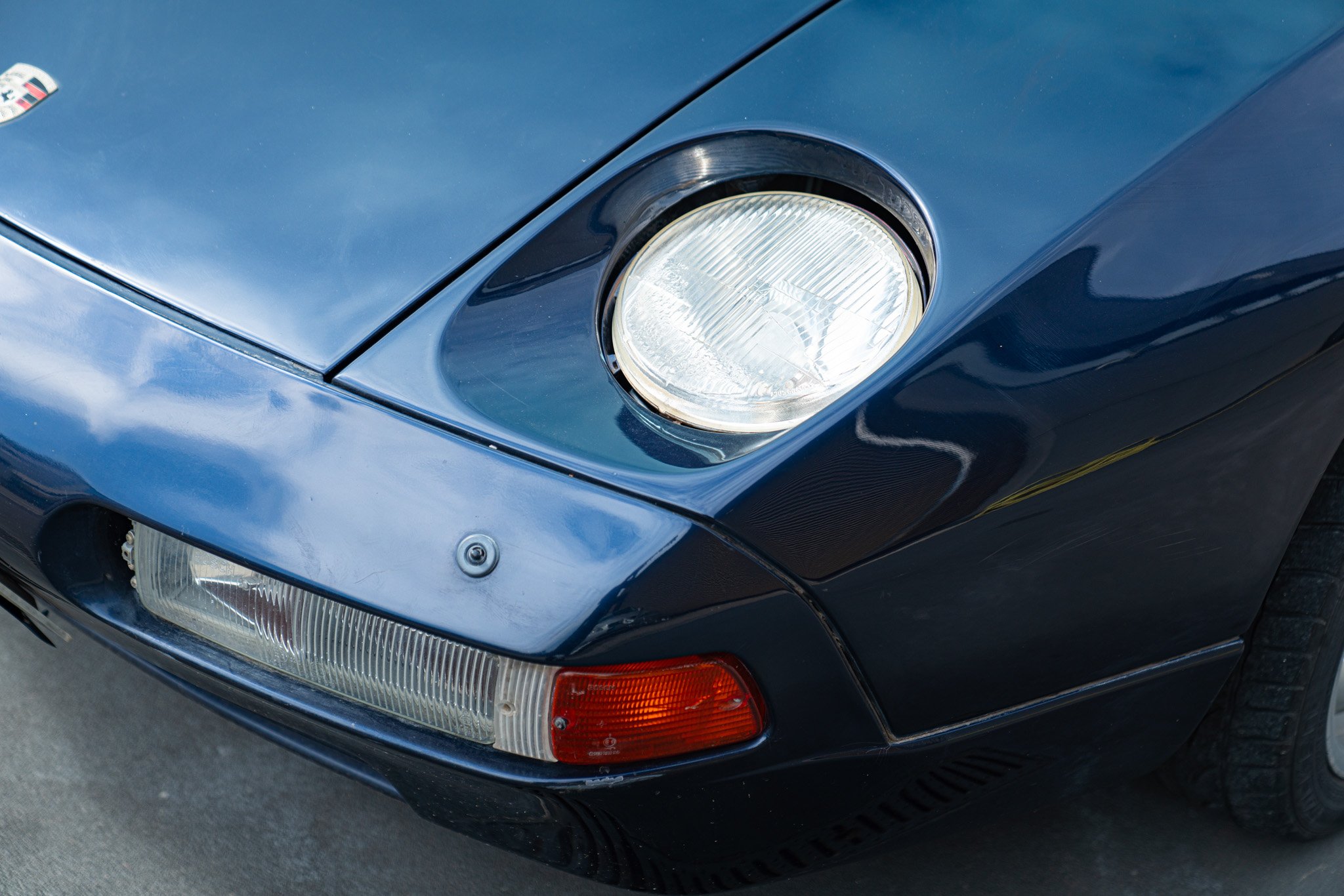 Porsche 928 