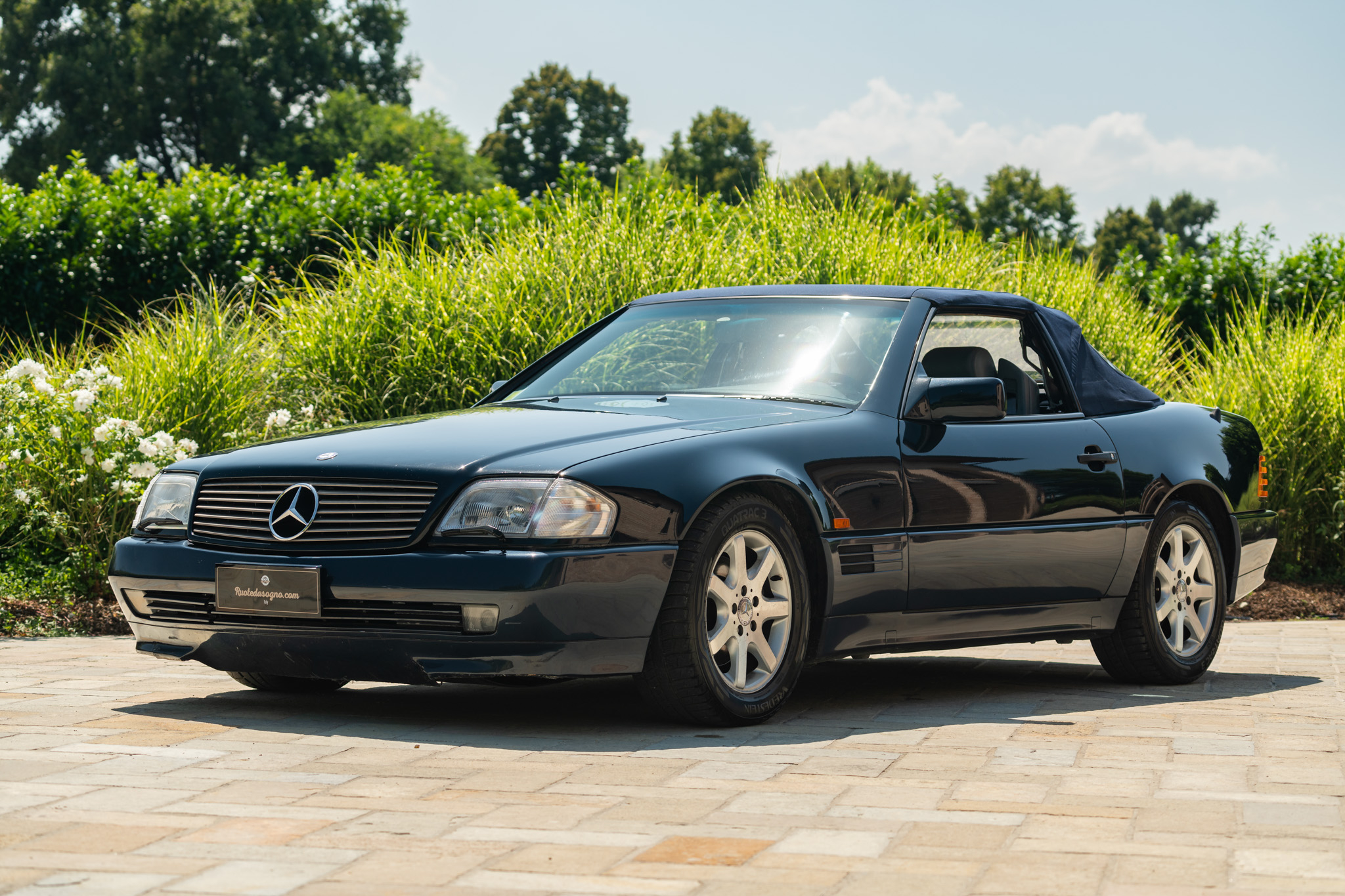 Mercedes Benz 500 SL 