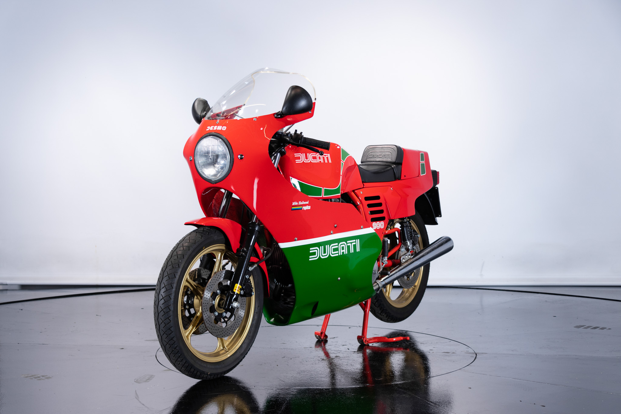 Ducati MHR 900 Mike Hailwood Replica 