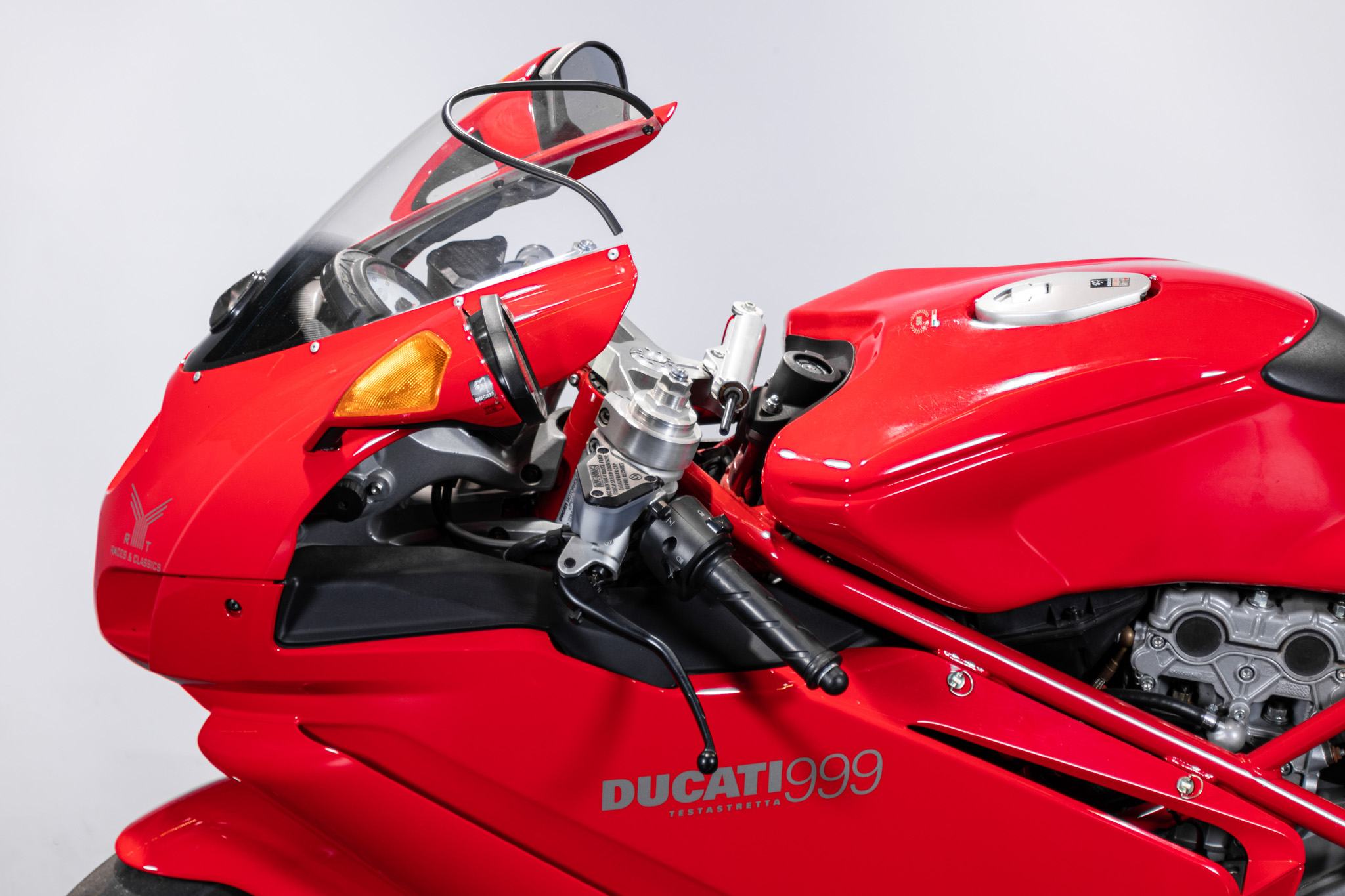 Ducati 999 