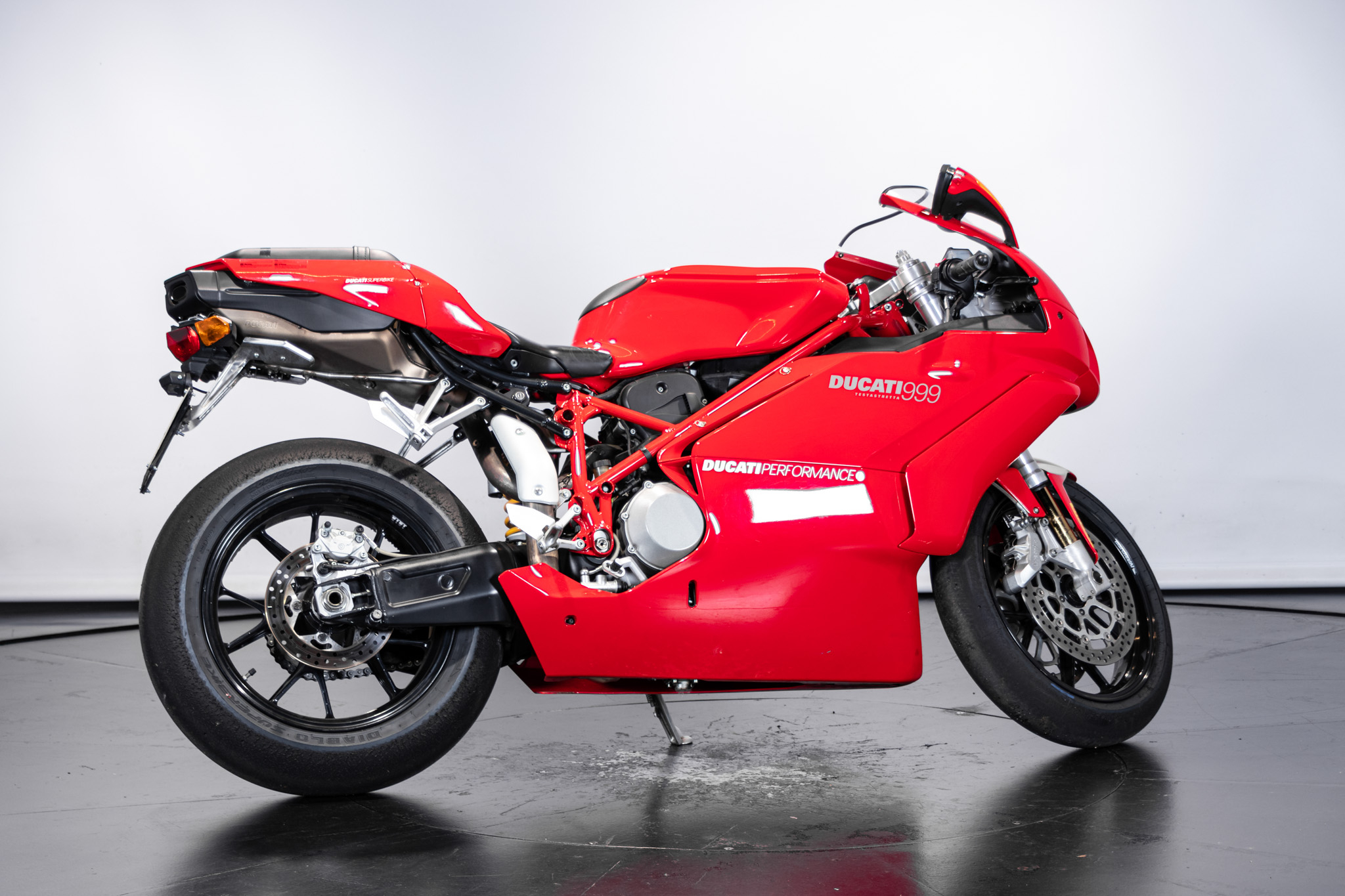 Ducati 999 