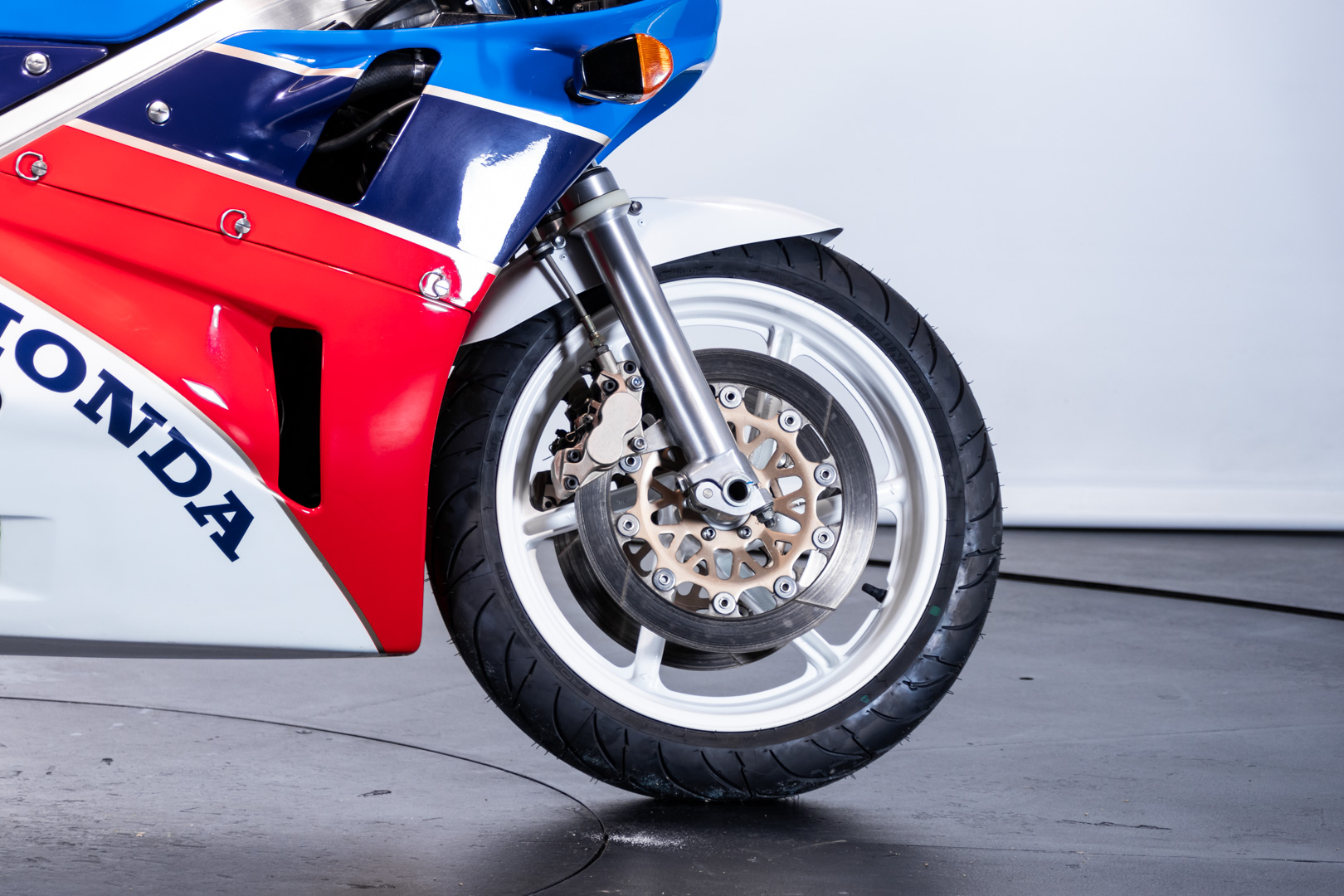 Honda HONDA VFR 750 R (RC30) ALA ORO   