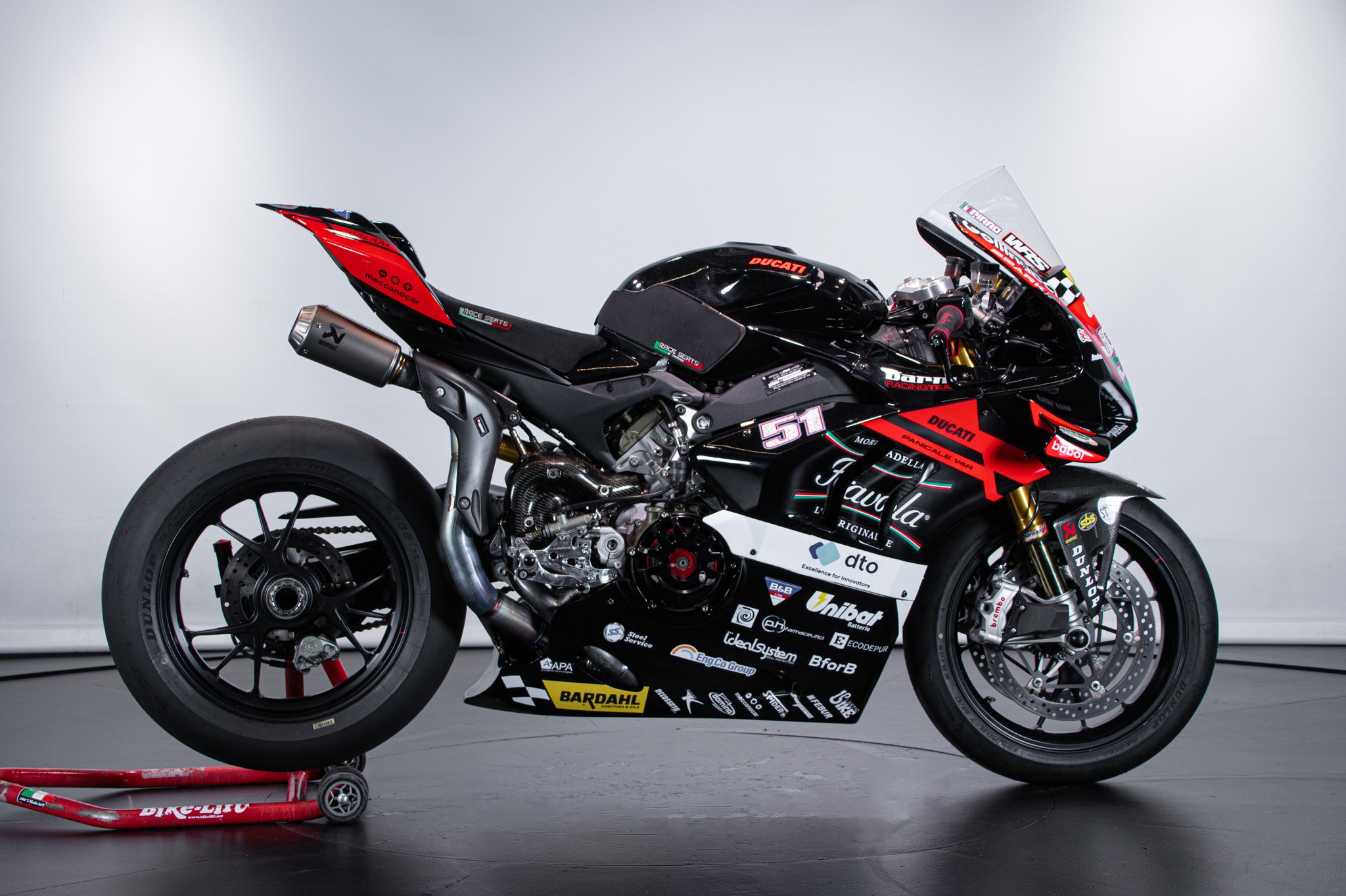 Ducati PANIGALE V4R SBK TEAM BARNI 