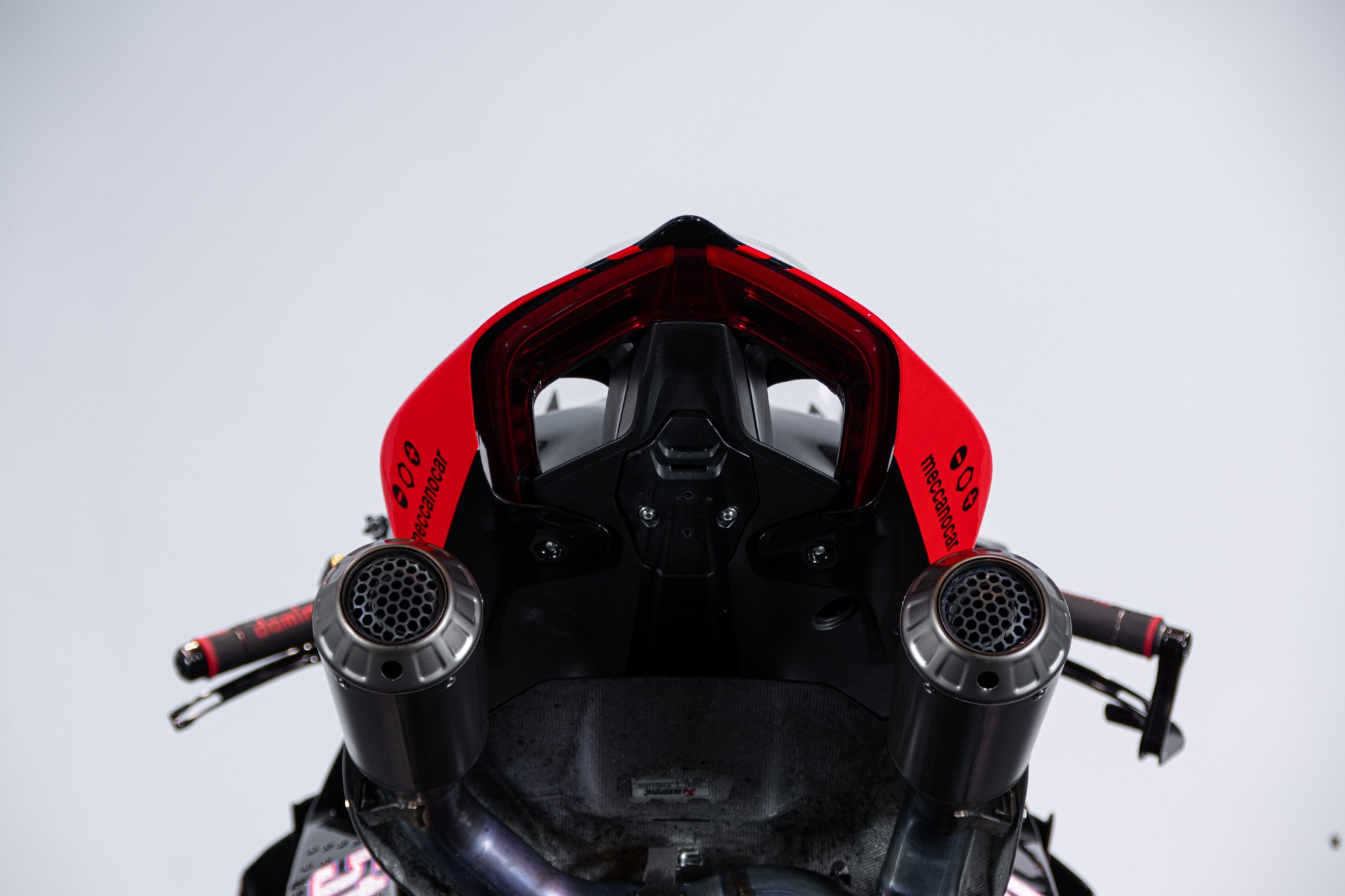 Ducati PANIGALE V4R SBK TEAM BARNI 