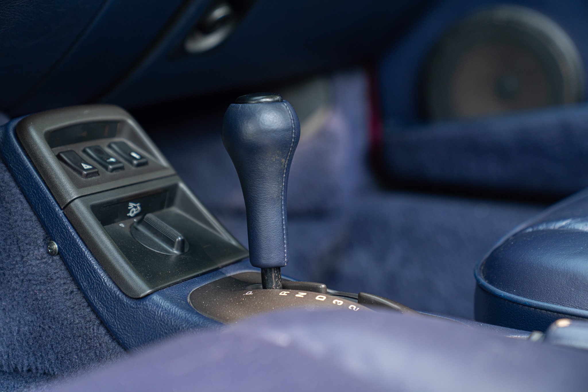 Porsche 964 (911) CARRERA 2 CABRIOLET 