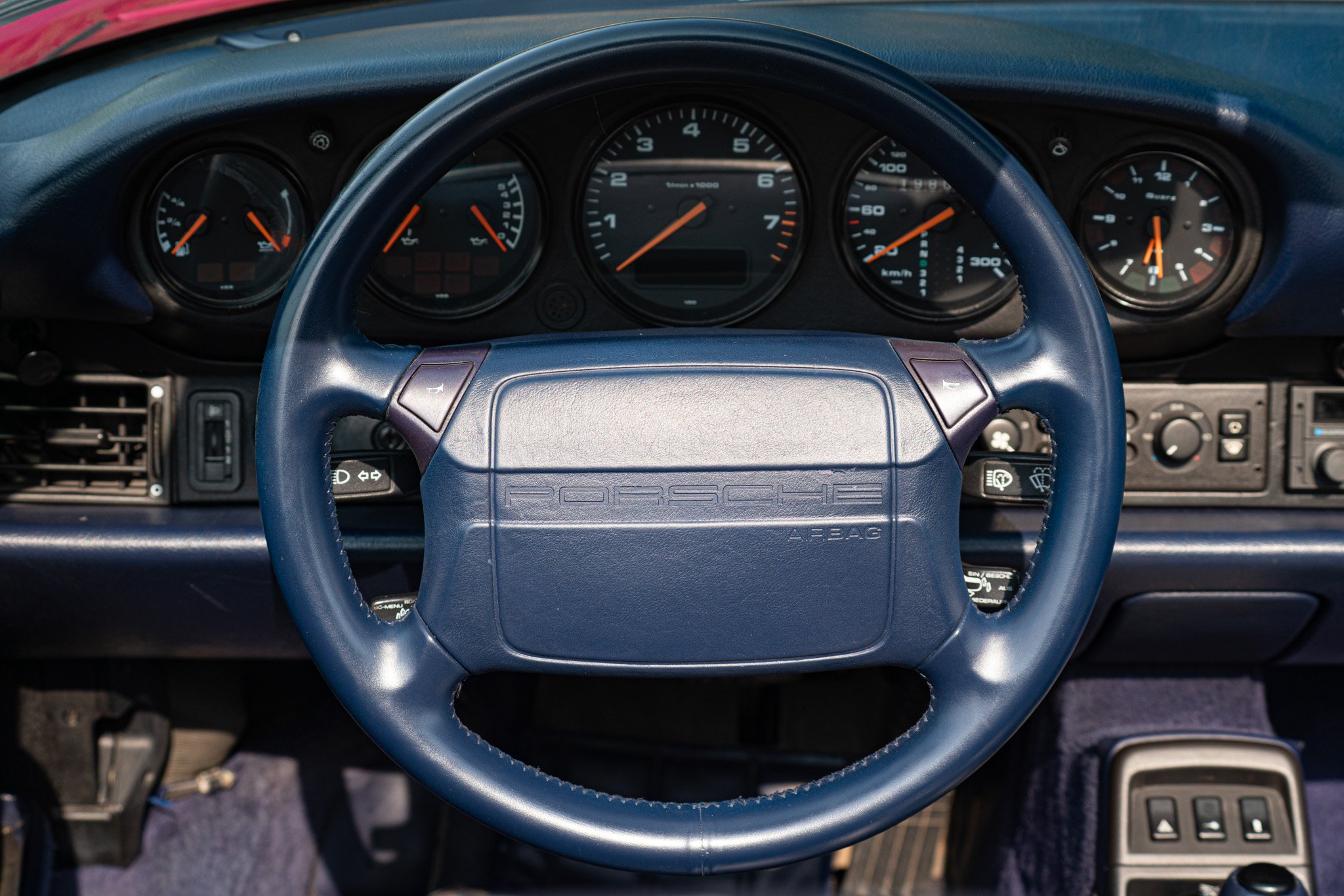 Porsche 964 (911) CARRERA 2 CABRIOLET 