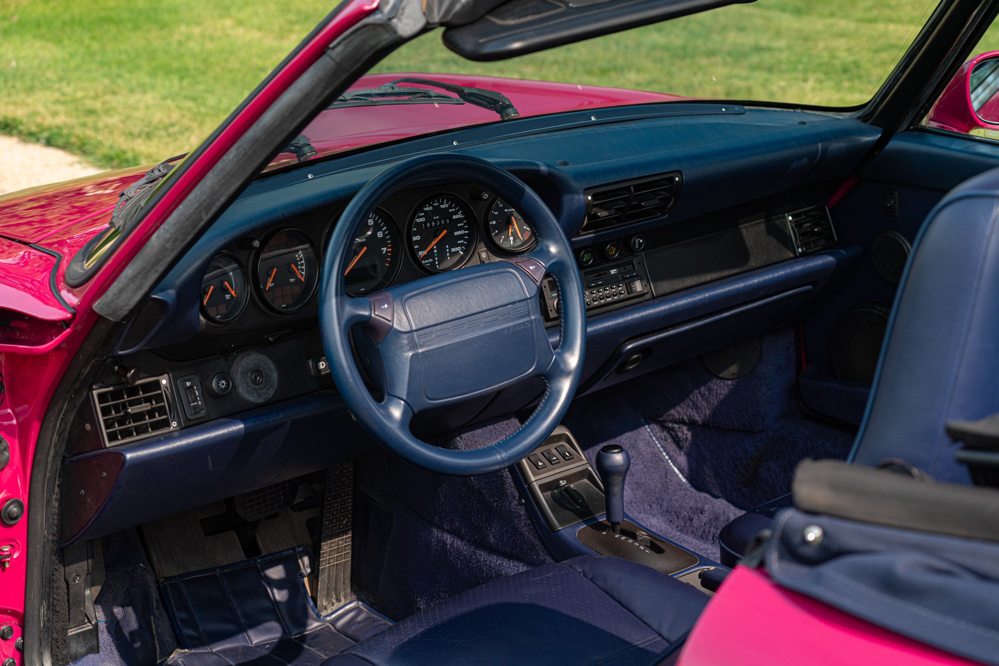 Porsche 964 (911) CARRERA 2 CABRIOLET 