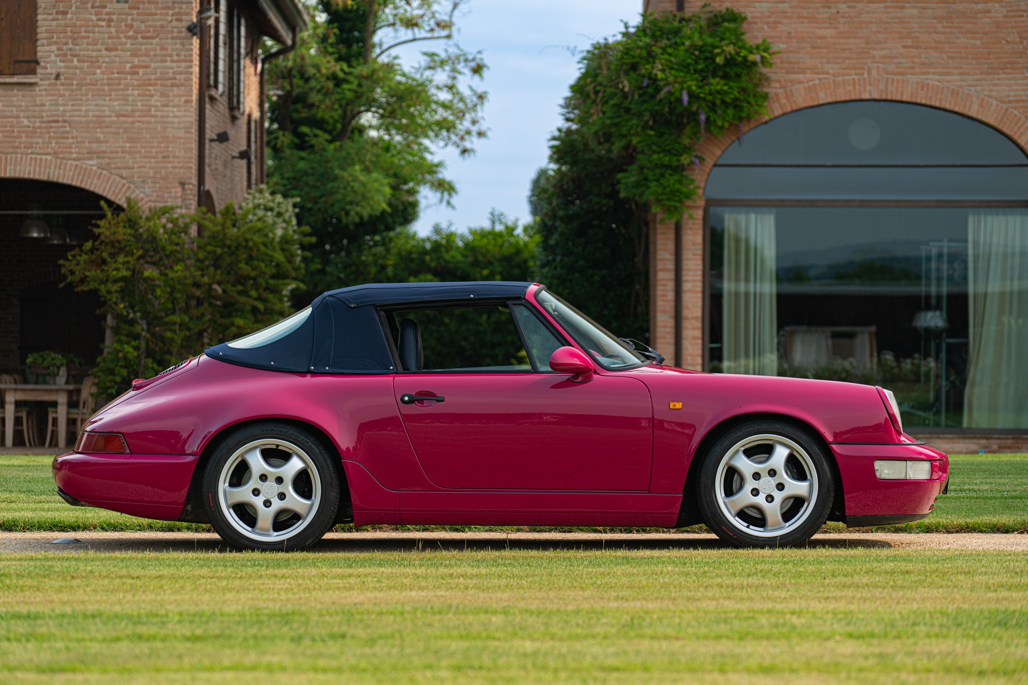 Porsche 964 (911) CARRERA 2 CABRIOLET 