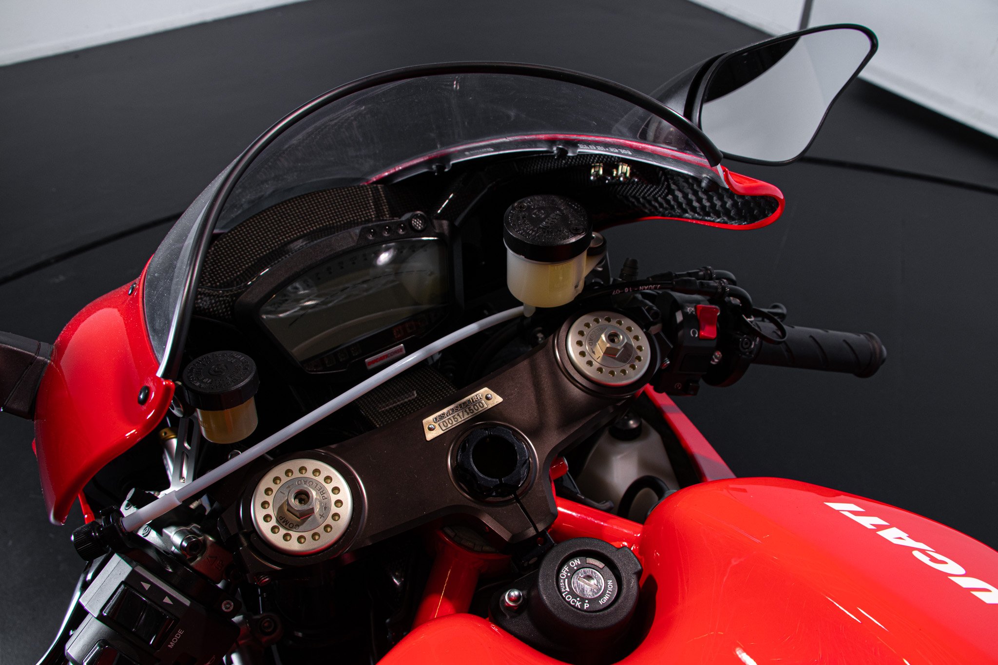 Ducati DUCATI DESMOSEDICI RR 