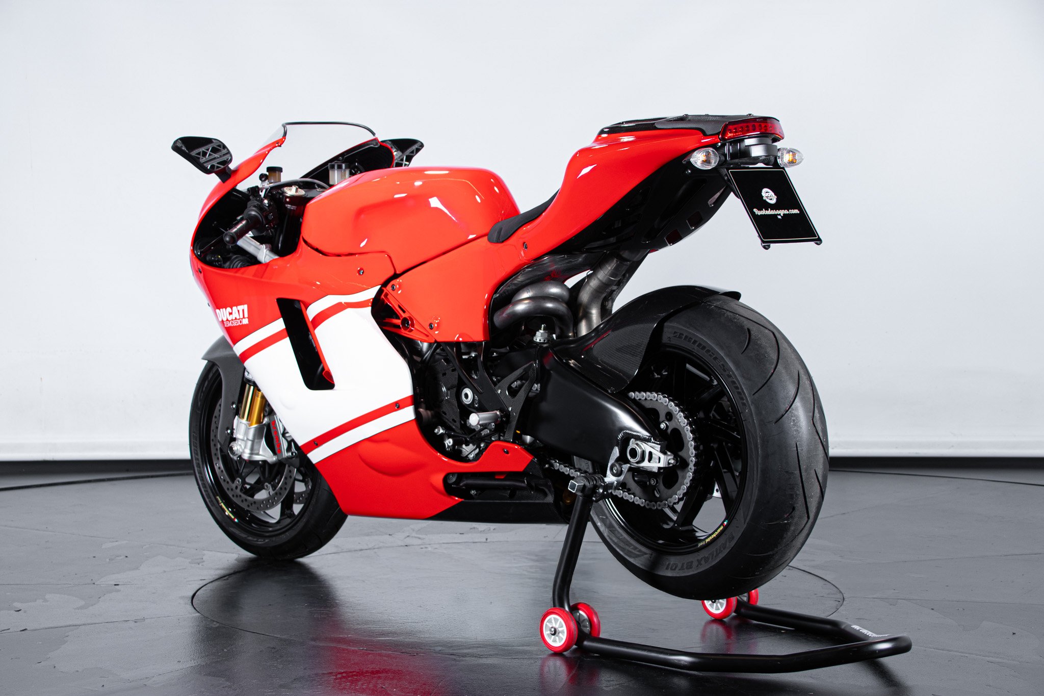 Ducati DUCATI DESMOSEDICI RR 
