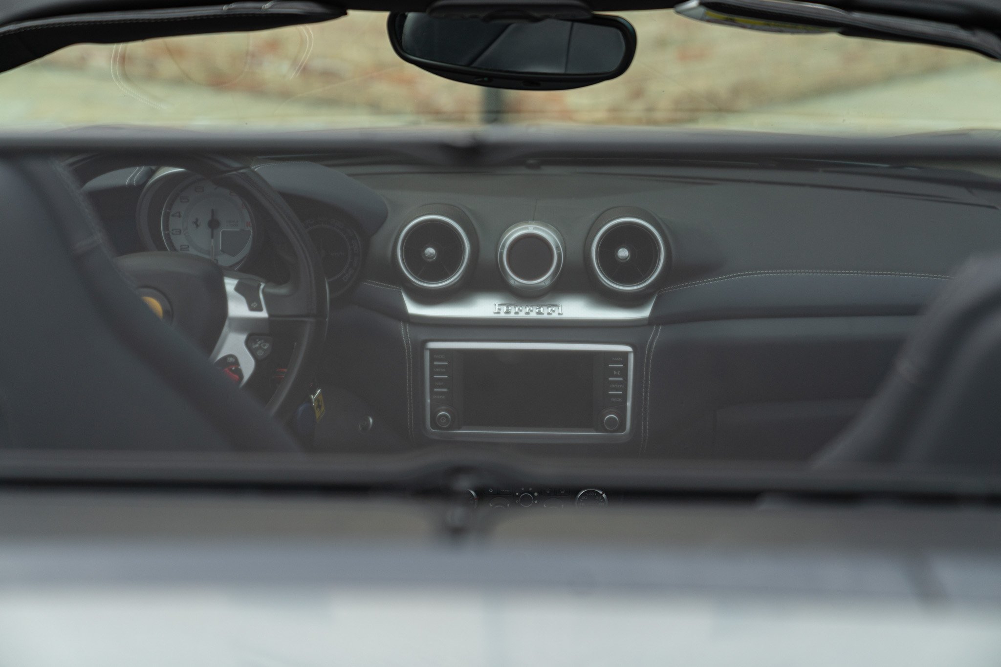 Ferrari CALIFORNIA T 