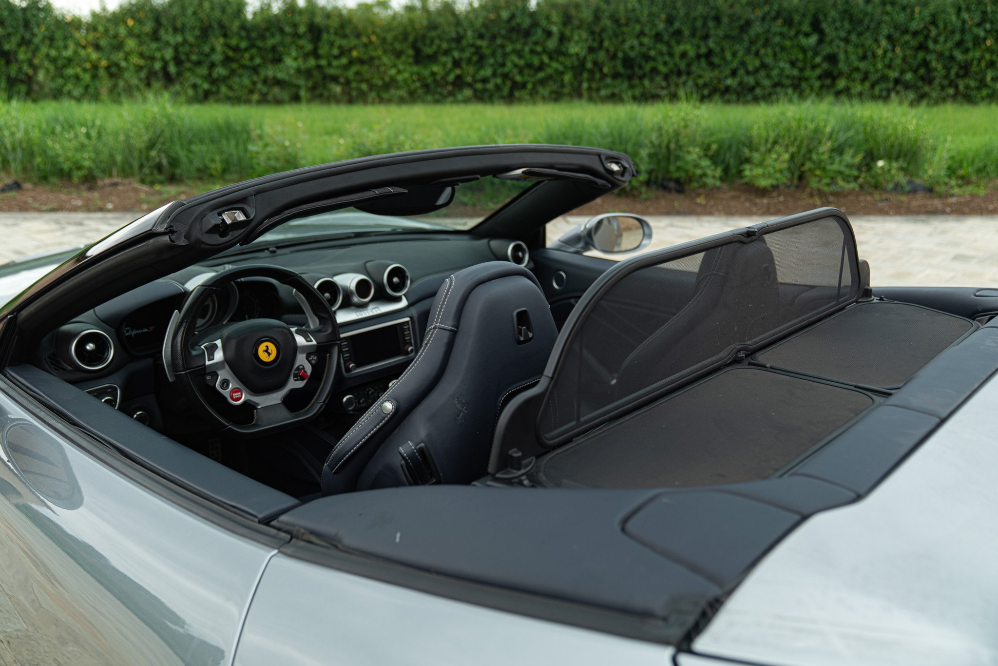 Ferrari CALIFORNIA T 