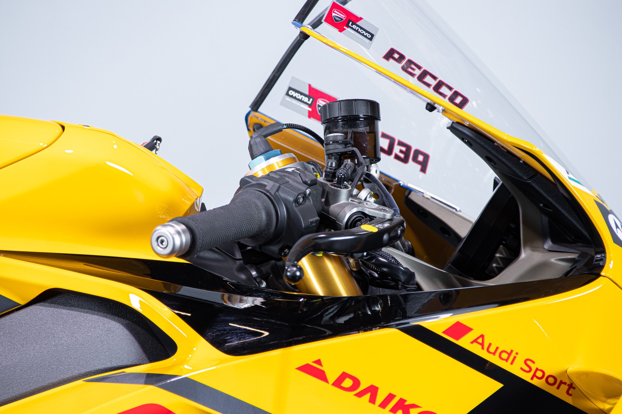 Ducati PANIGALE V4 BAGNAIA WORLD CHAMPION REPLICA 