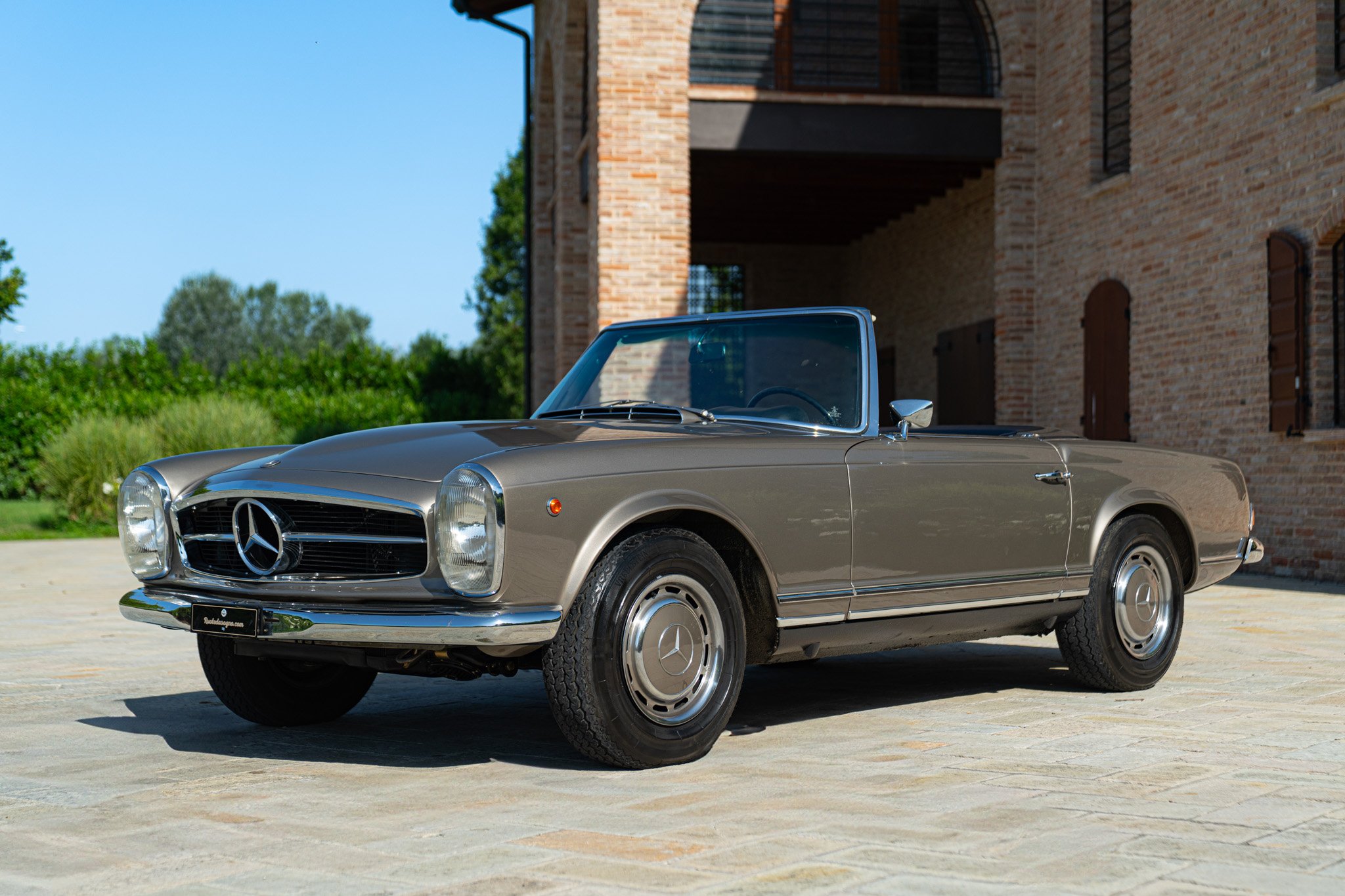 Mercedes Benz 280 SL 