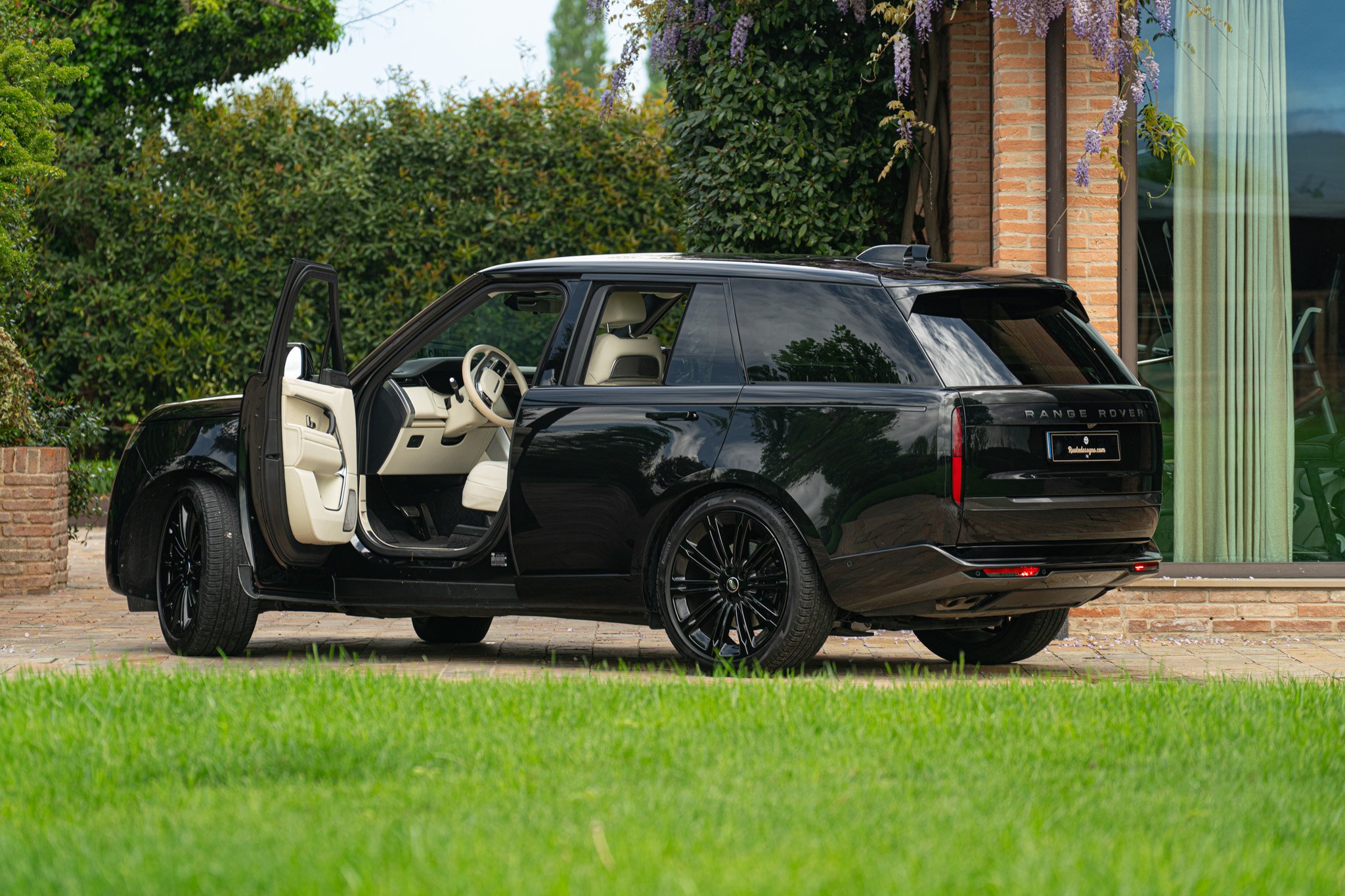 Land Rover RANGE ROVER 4.4 V8 AUTOBIOGRAPHY 