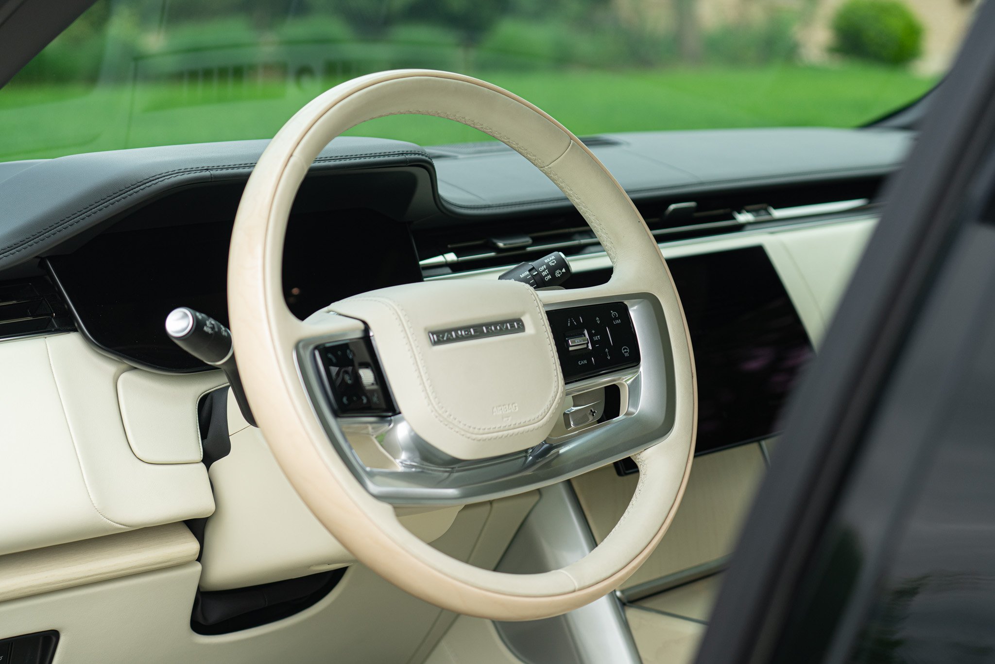 Land Rover RANGE ROVER 4.4 V8 AUTOBIOGRAPHY 