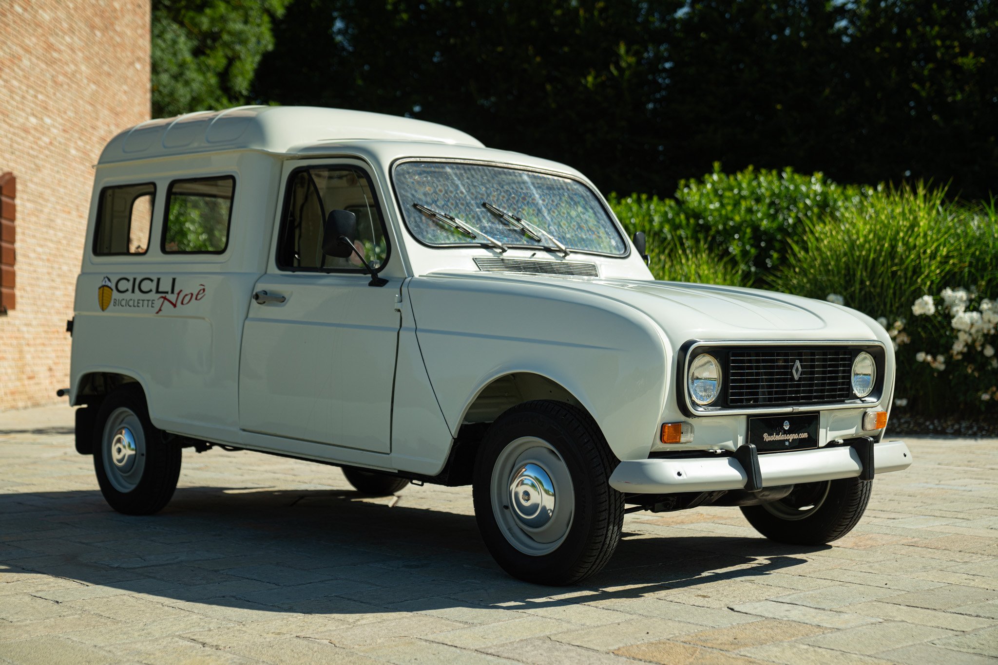 Renault 4 FOURGONNETTE R 