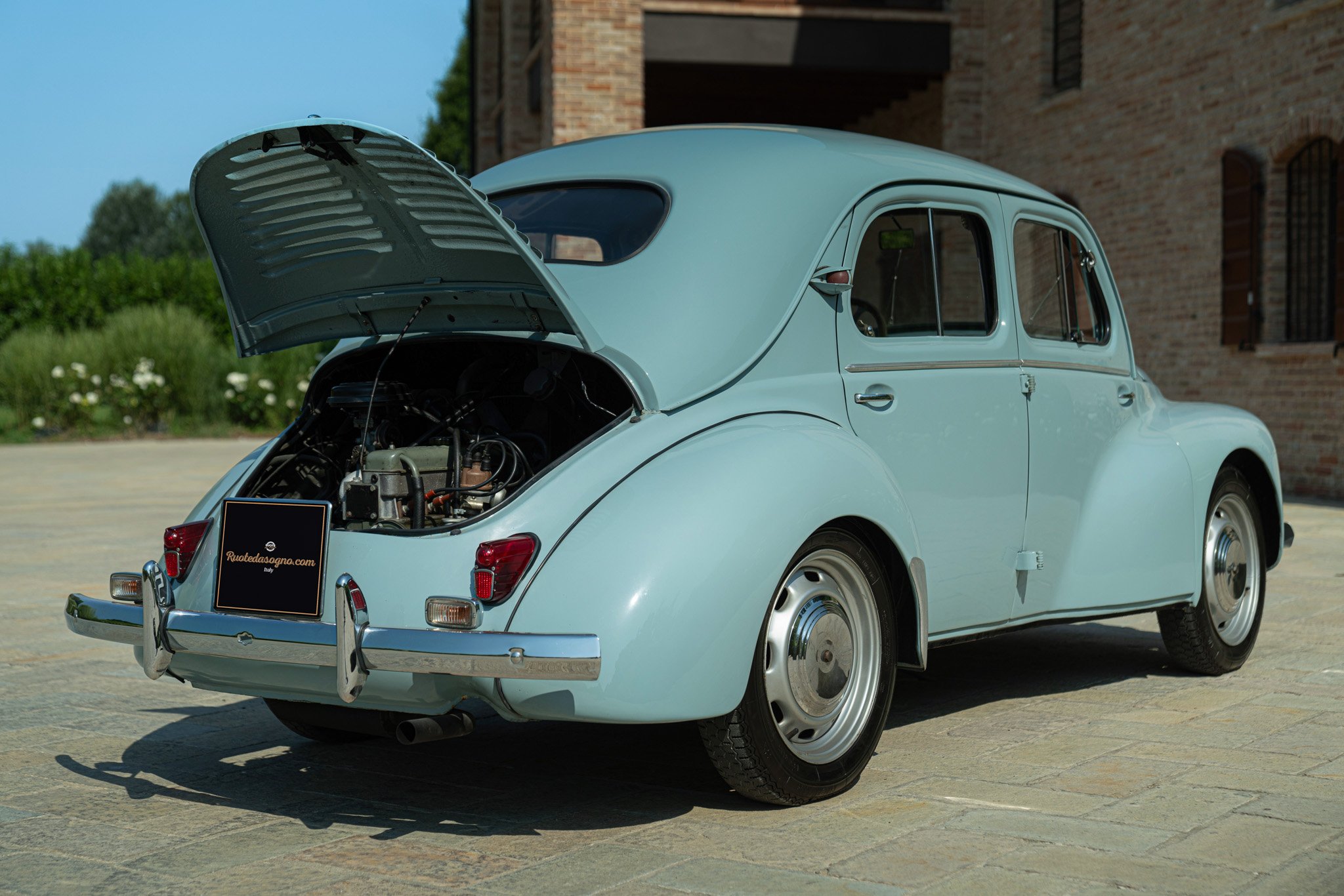 Renault 4 CV Sport 