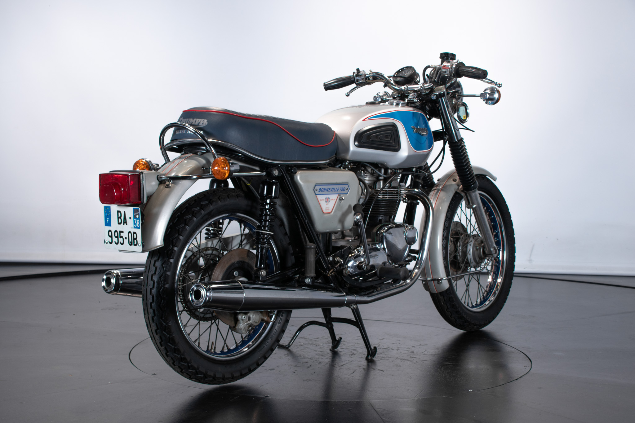 Triumph Bonneville Silver Jubilee 