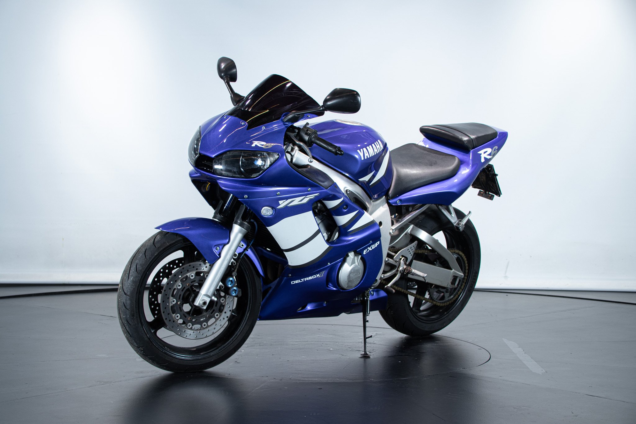 Yamaha R6 