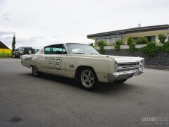 Plymouth Sport Fury 