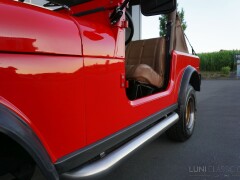 Jeep CJ-7 V8