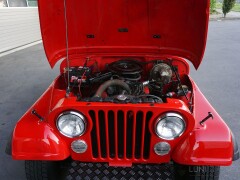 Jeep CJ-7 V8