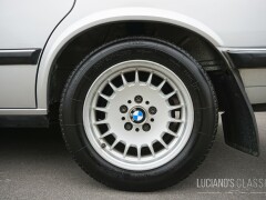 BMW 528i A 