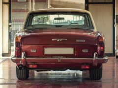 Rolls Royce Corniche 