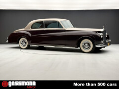 Rolls Royce Phantom V Saloon Coupe, by James Young Matching 