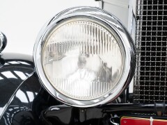 Peerless Six Model 61 \'29 