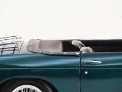 MG B \'66 